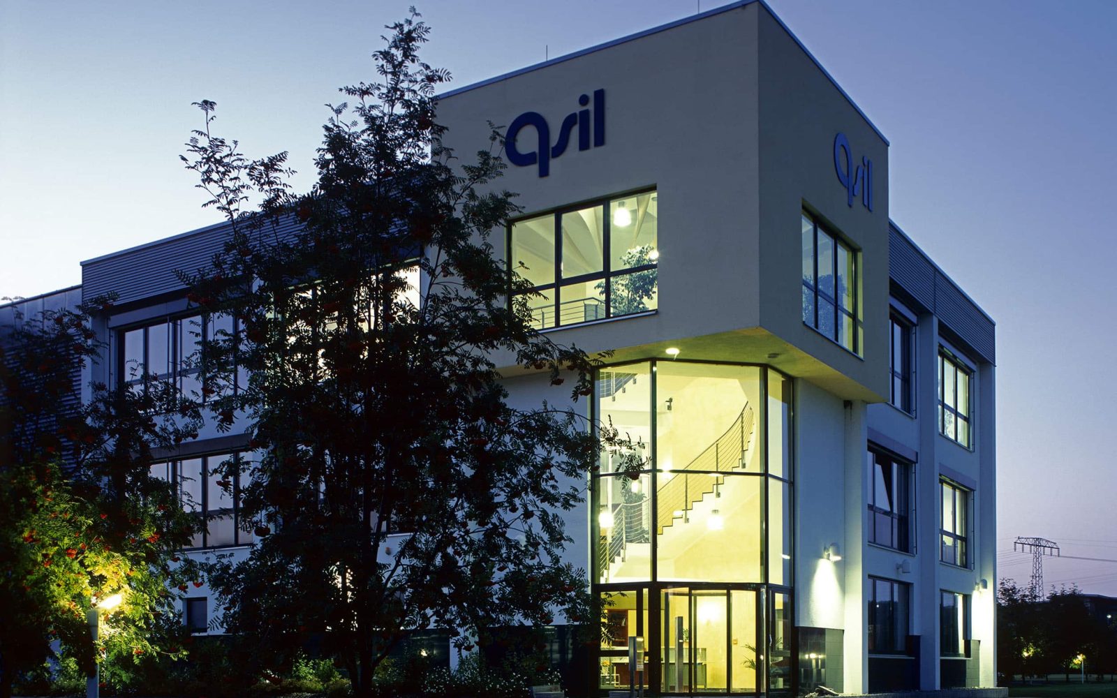 Analog vorhanden (6x7 cm)